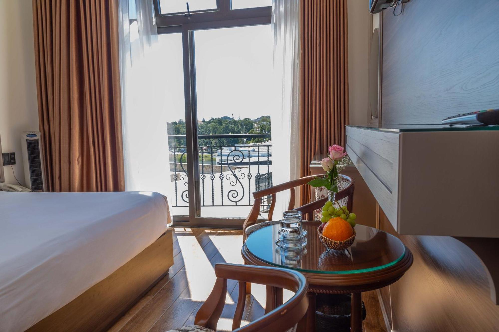 Win Hotel Đà Lạt Esterno foto