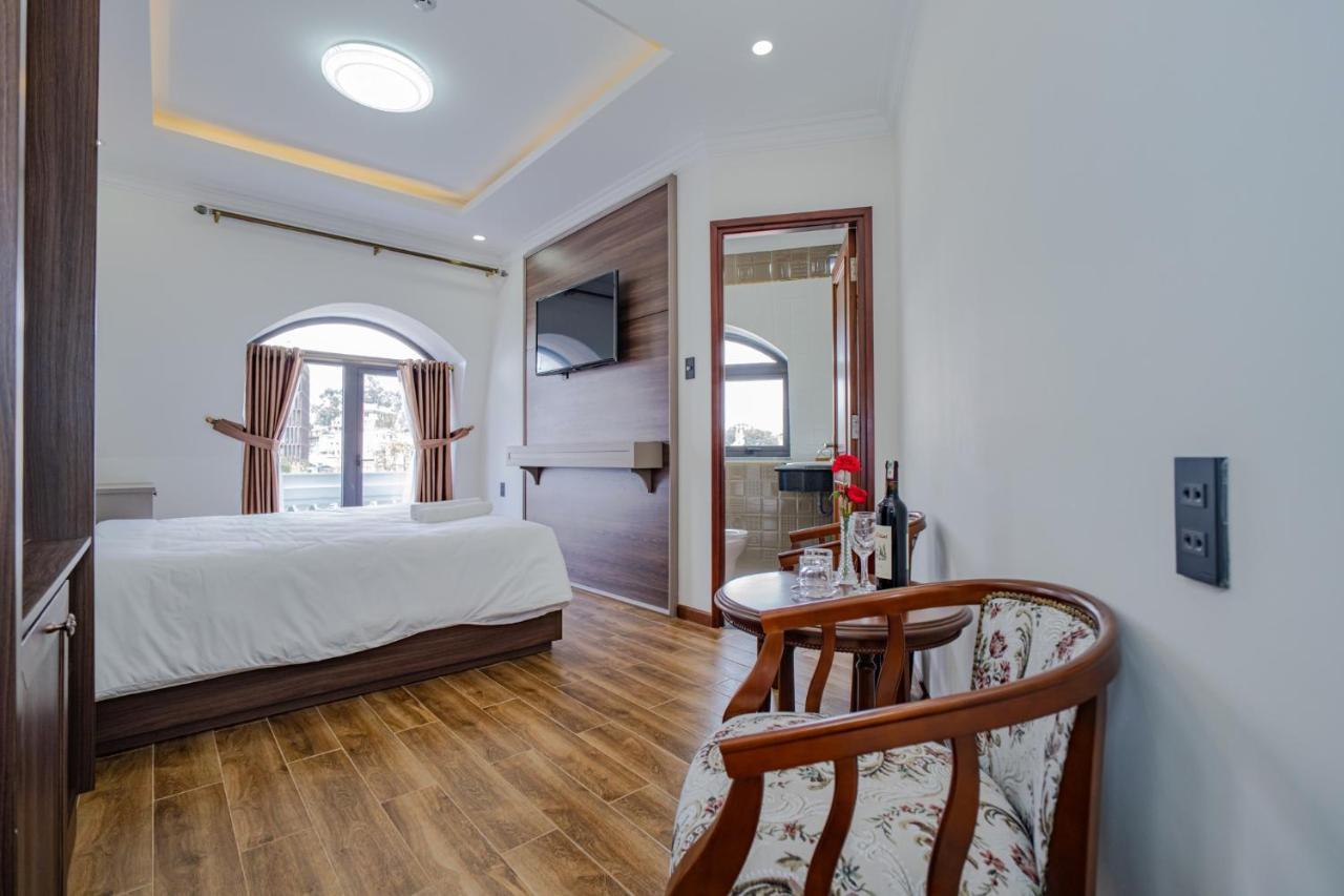 Win Hotel Đà Lạt Esterno foto